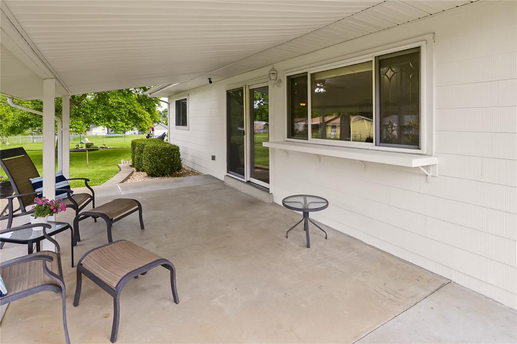 575 Goldwood Drive Ballwin, MO 63021 - Photo 6 of 33