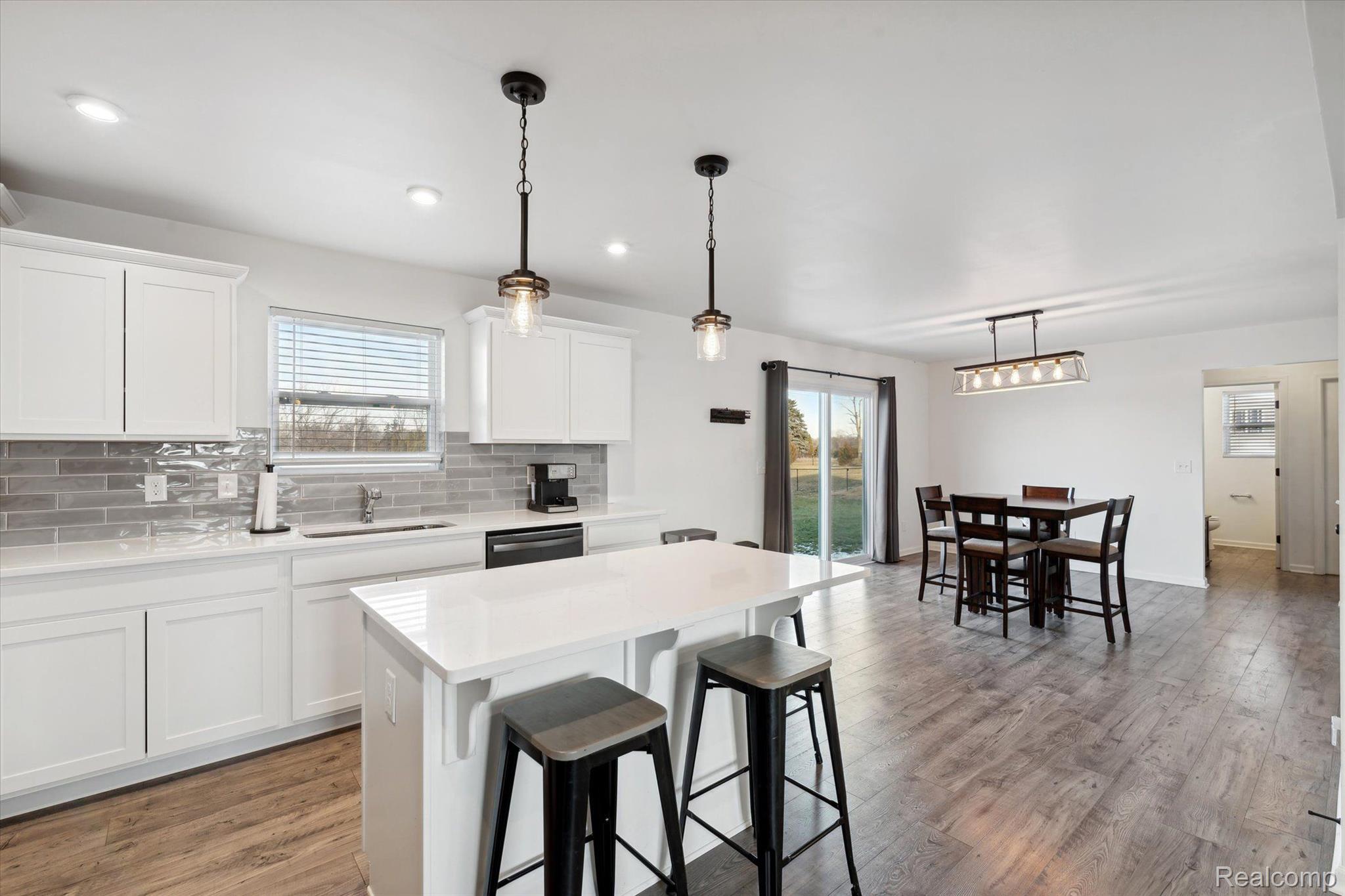 8024 Jordan Drive Jackson, MI 49201 - Photo 16 of 39 Open to the Large Breakfast Nook