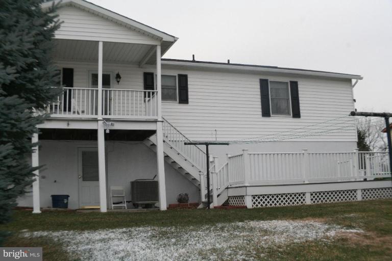 3445 Augusta Road Manchester, MD 21102 - Photo 22 of 25 two level Deck with connecting stairs