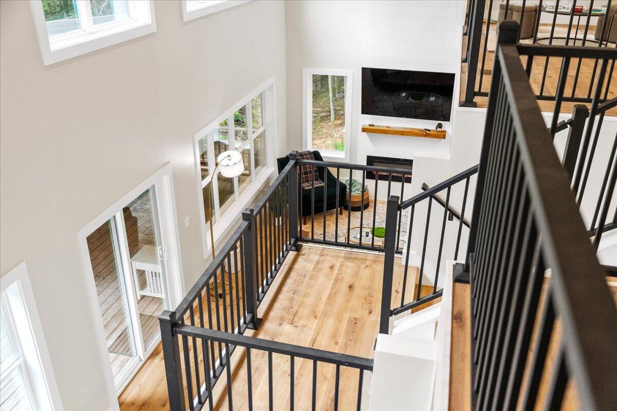 251 Sunset Ridge Campton, KY 41301 - Photo 58 of 68 Staircase