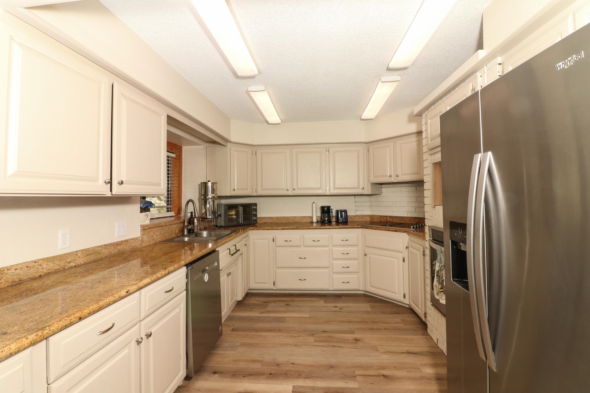 2579 H H 3/4 Road Grand Junction, CO 81505 - Photo 9 of 42