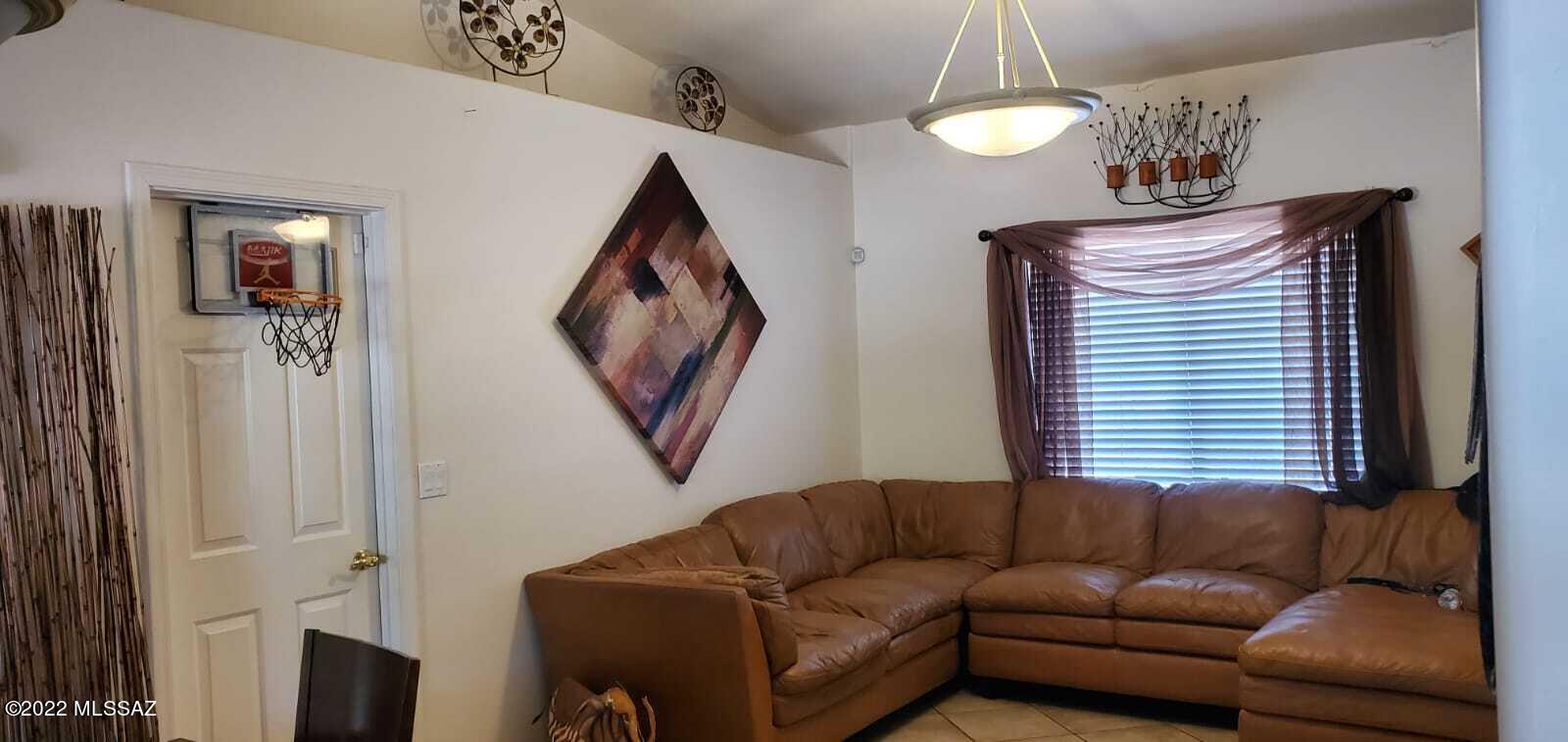 185 Calle Pulpo Rio Rico, AZ 85648 - Photo 5 of 8