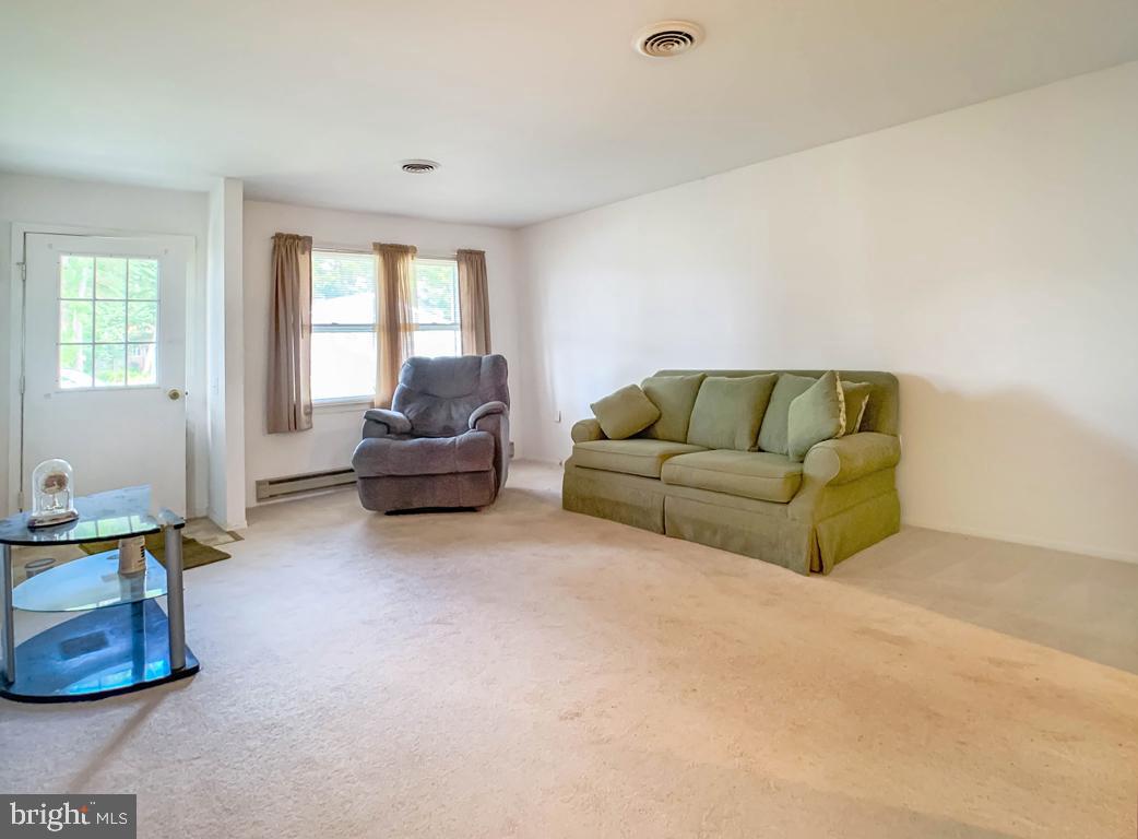 26 Augusta Road Whiting, NJ 08759 - Photo 3 of 16 Living Room