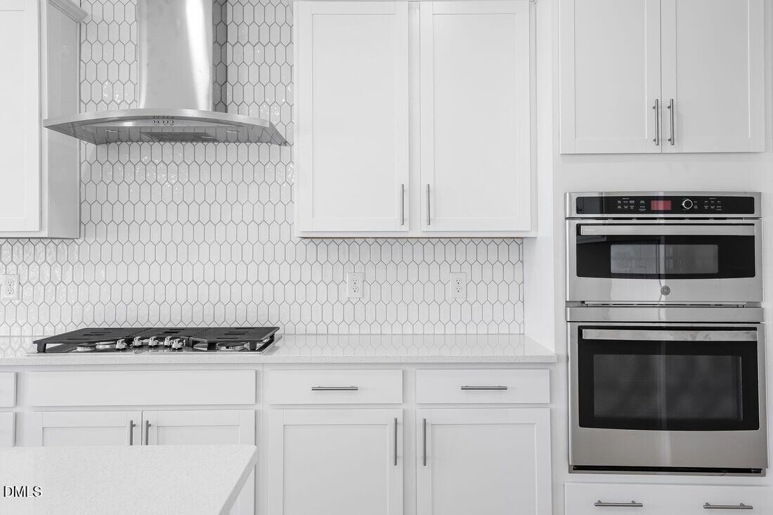 147 Rivulet Court Cary, NC 27519 - Photo 13 of 35 sheridan-kitchen