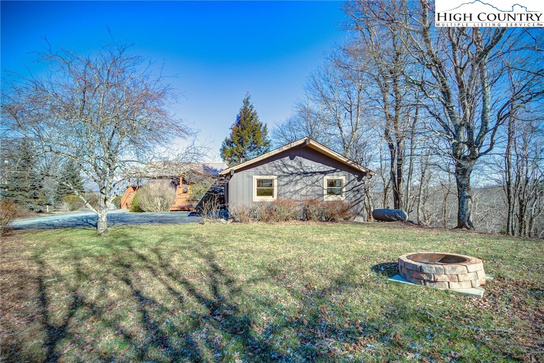 393 Rambling Road Blowing Rock, NC 28605 - Photo 38 of 39 Gallery Image 38