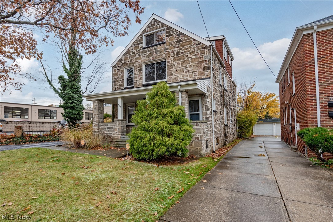 1412 Sheffield Road Cleveland, OH 44121 - Photo 2 of 35 Gallery Image 2