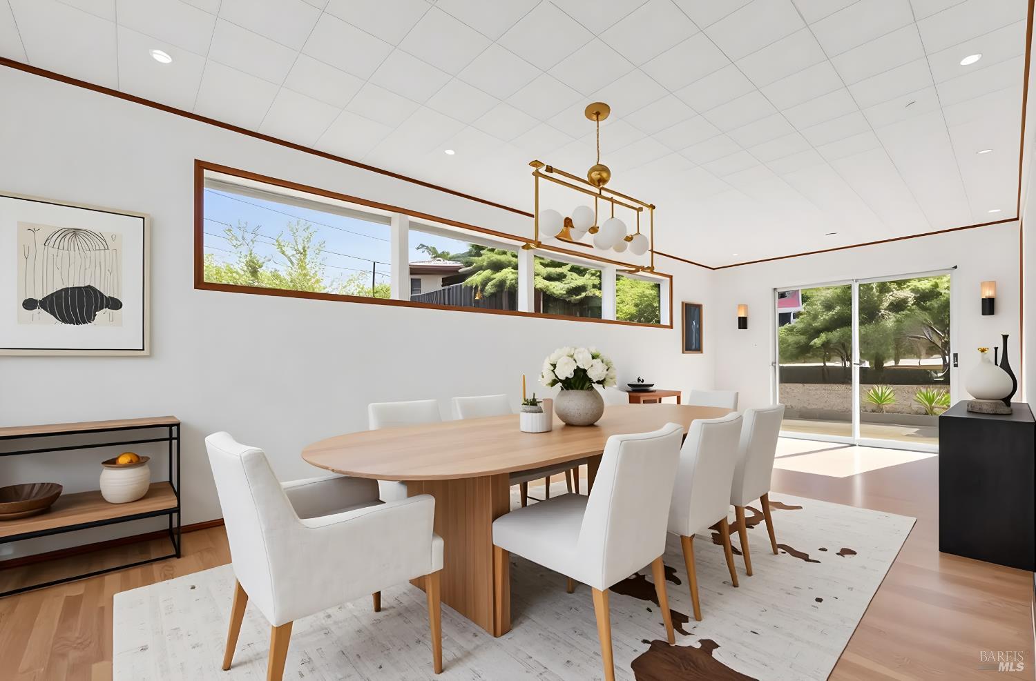 23 Valley View Court El Sobrante, CA 94803 - Photo 22 of 69 Dining/bonus room. Virtually staged