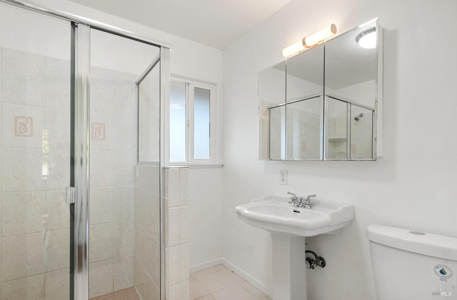 23 Valley View Court El Sobrante, CA 94803 - Photo 37 of 69