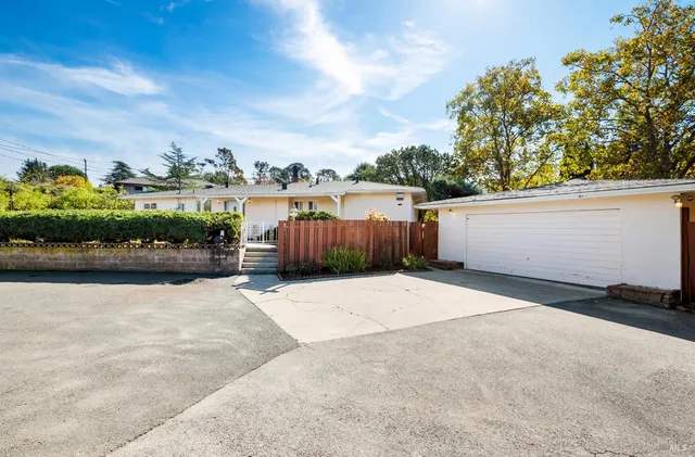 $819,000 | 23 Valley View Court, El Sobrante, CA 94803