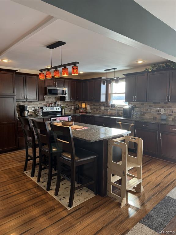 7394 Barnes Road Marlette, MI 48453 - Photo 4 of 28