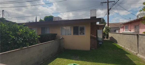 $1,250,000 | 9525 Bowman Avenue, South Gate, CA 90280