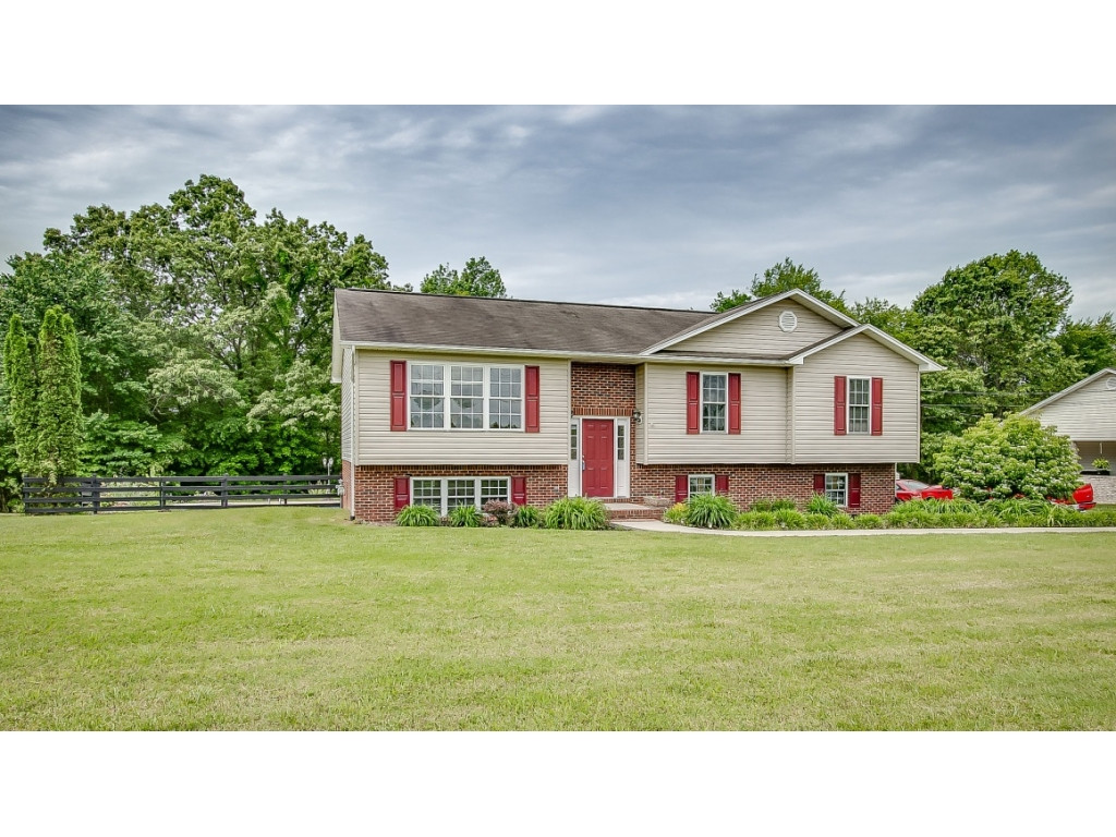 314 Press Road Church Hill, TN 37642 - Photo 1 of 34 Photo 1