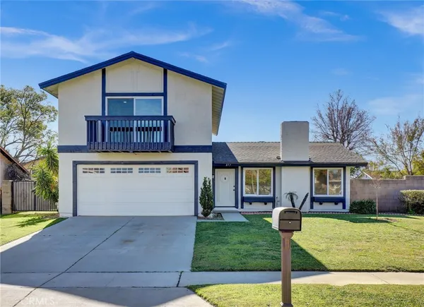 $680,000 | 877 Wedgewood Court, Rialto, CA 92376