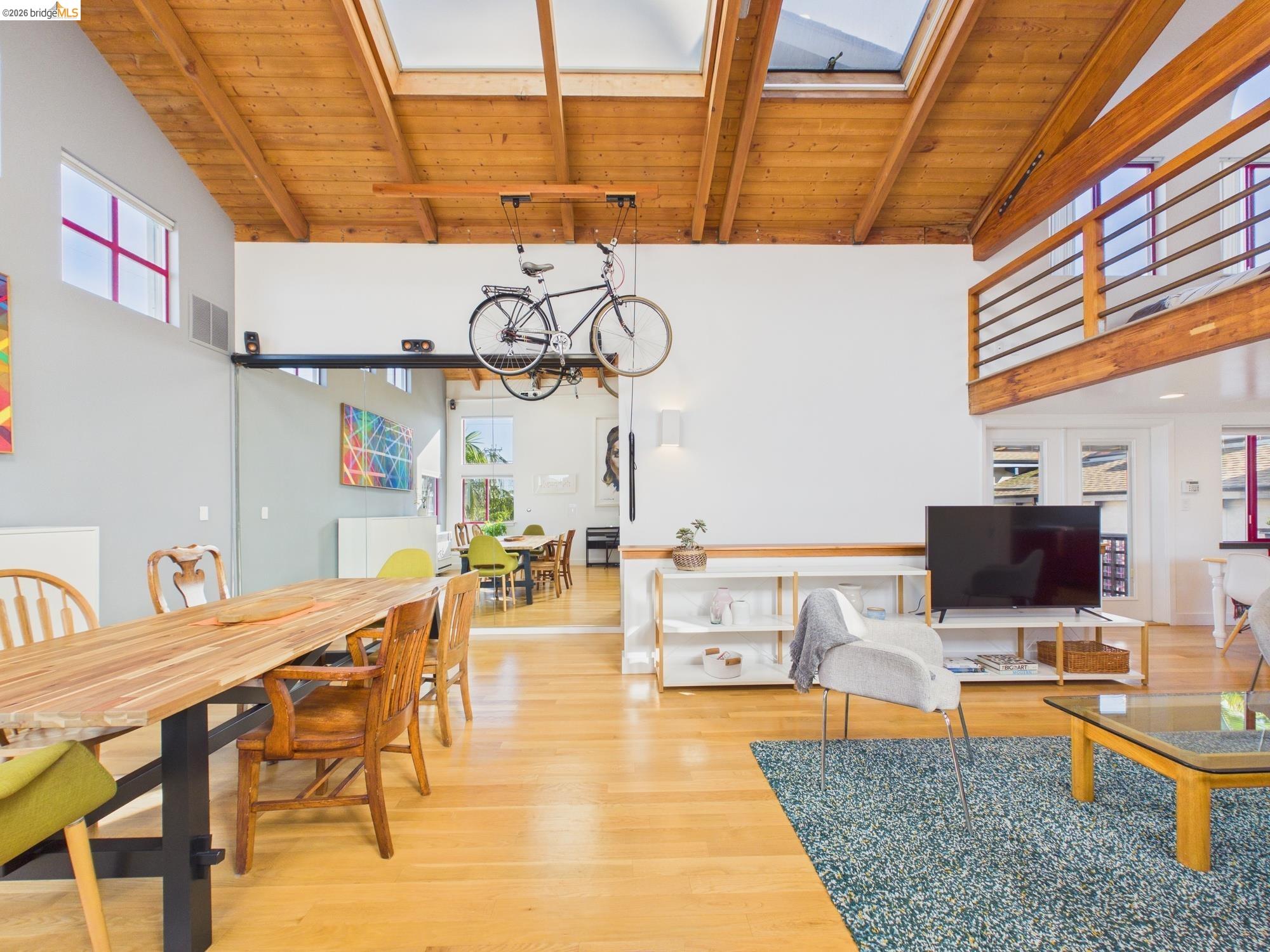 2932 Filbert Street, Unit 2 Oakland, CA 94608 - Photo 5 of 38