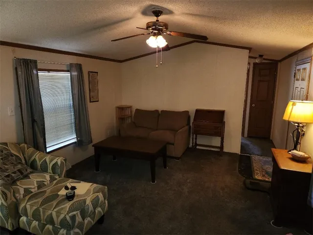 $172,900 | 27 Woodward Road, Lincoln, RI 02865