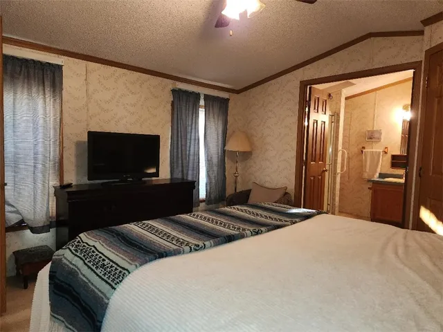 $172,900 | 27 Woodward Road, Lincoln, RI 02865