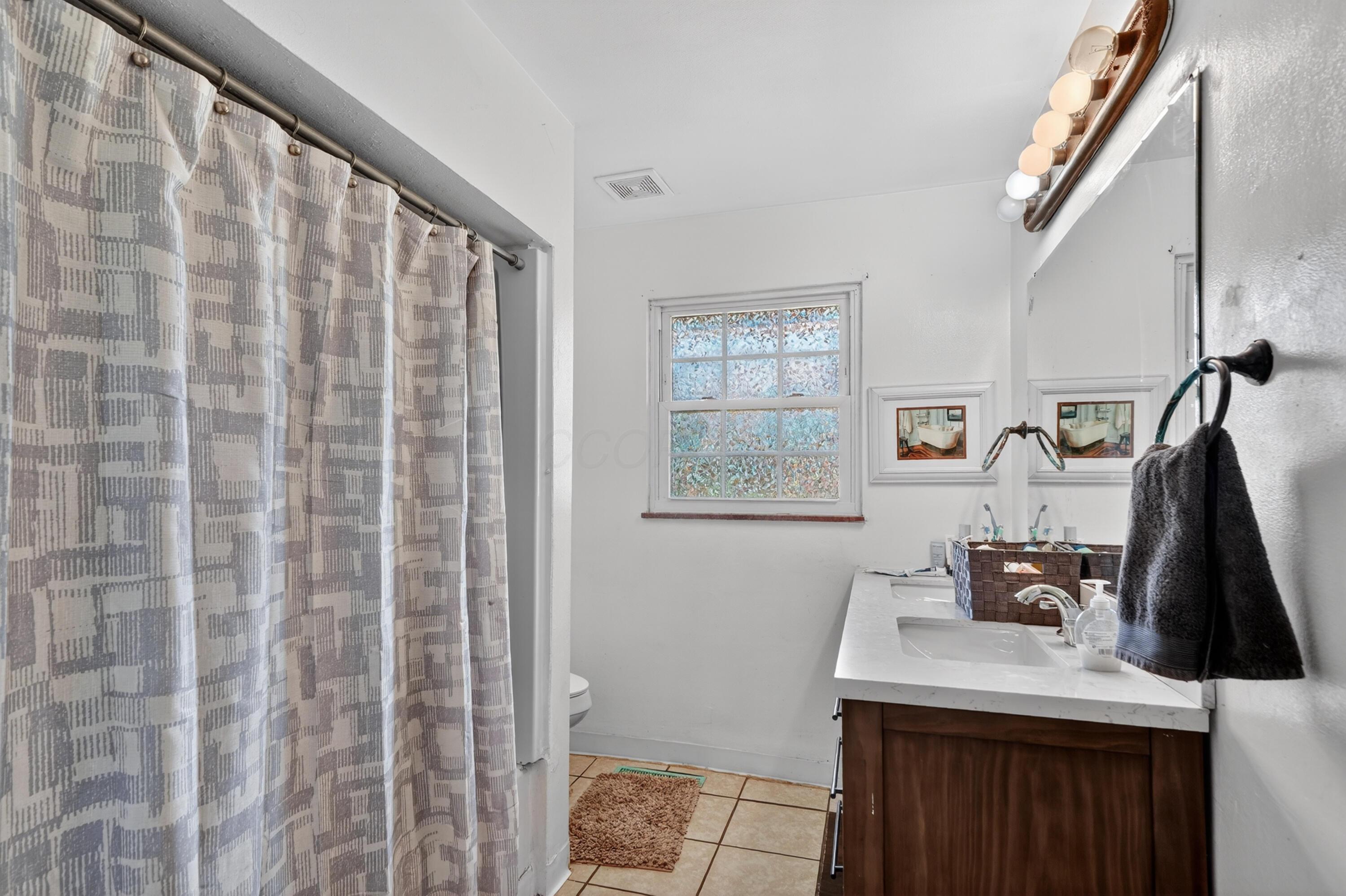 589 Park Road Columbus, OH 43085 - Photo 15 of 30