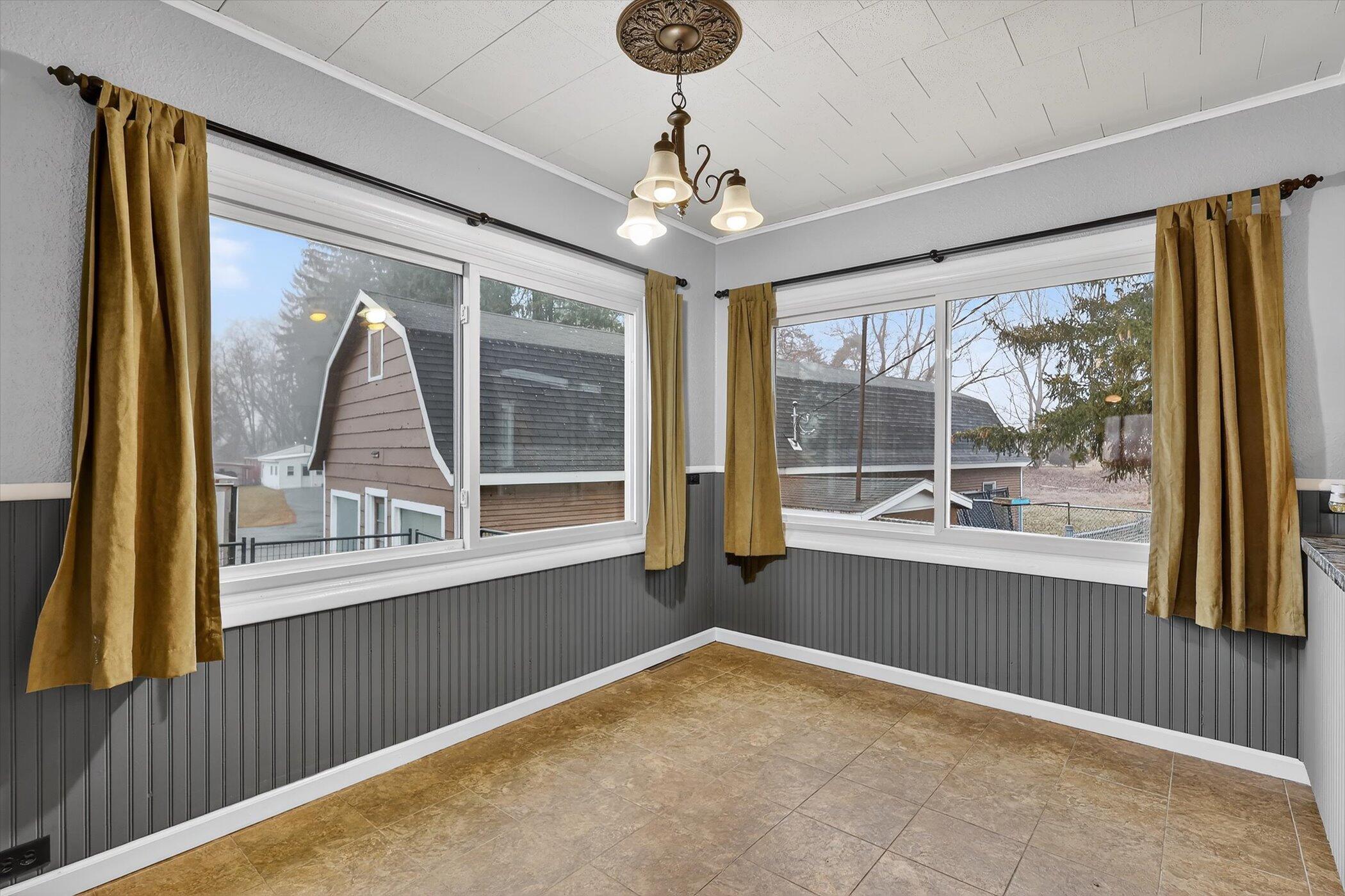 1187 Haynor Road Ionia, MI 48846 - Photo 18 of 35 10-1187 Haynor Rd Ionia-Windowstill