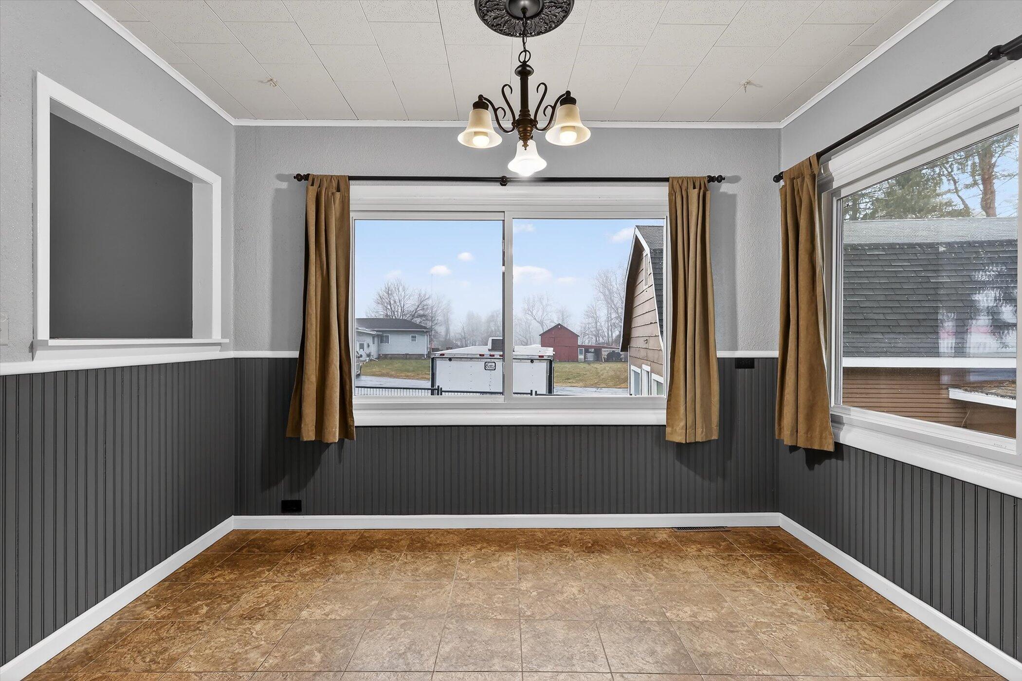 1187 Haynor Road Ionia, MI 48846 - Photo 19 of 35 12-1187 Haynor Rd Ionia-Windowstill