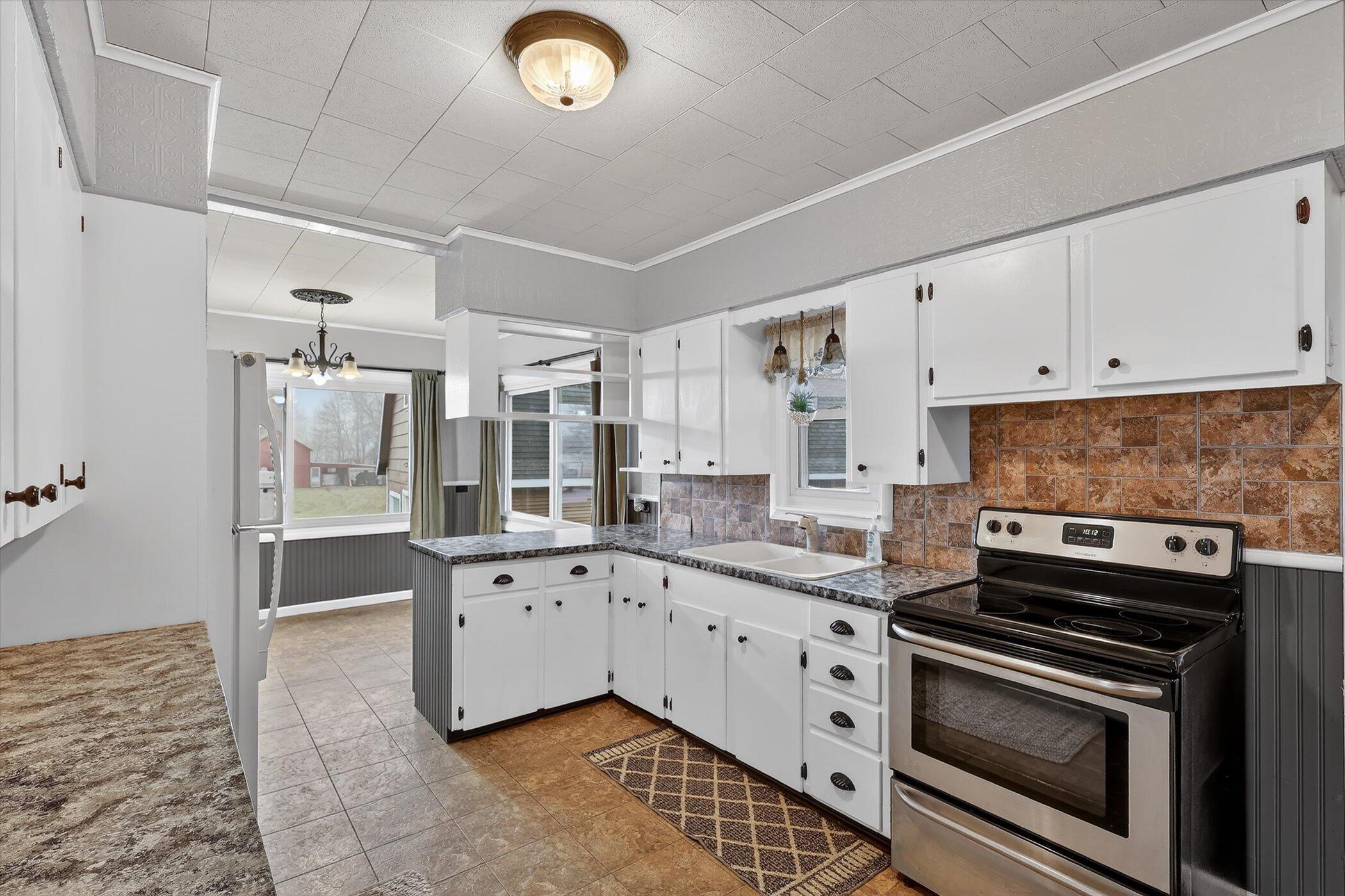 1187 Haynor Road Ionia, MI 48846 - Photo 22 of 35 14-1187 Haynor Rd Ionia-Windowstill