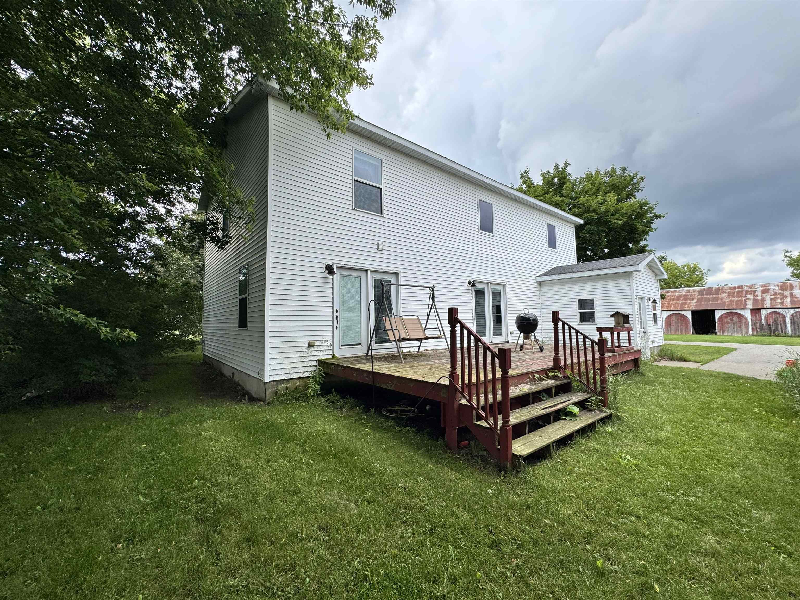 8611 South Wise Road Shepherd, MI 48883 - Photo 16 of 36