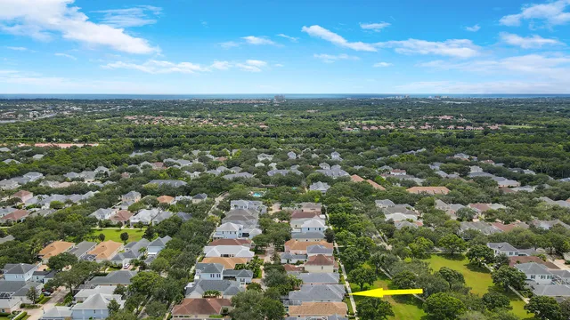 $974,900 | 117 Poinciana Drive, Jupiter, FL 33458