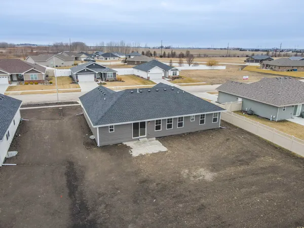 $405,000 | 5564 Old Manor Road, Bourbonnais, IL 60914