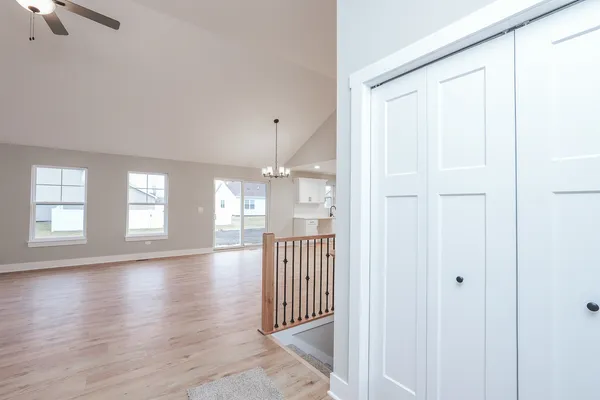 $405,000 | 5564 Old Manor Road, Bourbonnais, IL 60914