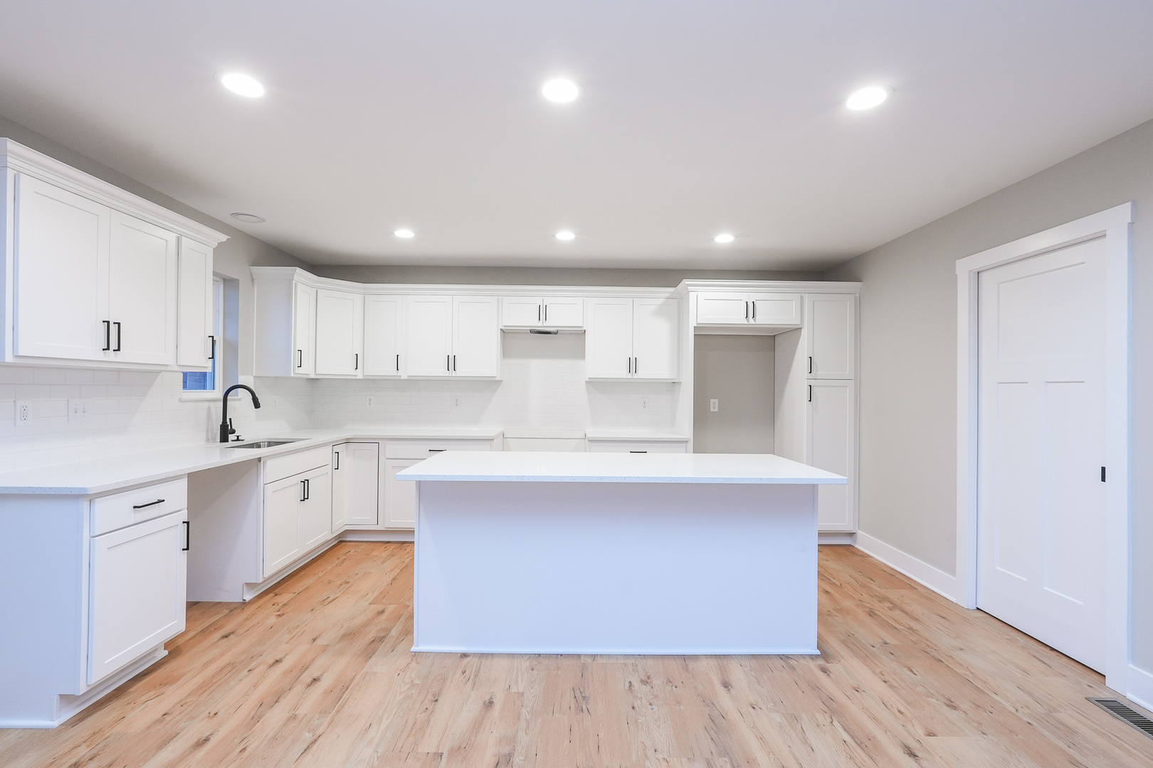 5564 Old Manor Road Bourbonnais, IL 60914 - Photo 26 of 55