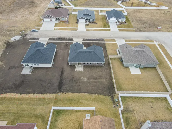 $405,000 | 5564 Old Manor Road, Bourbonnais, IL 60914