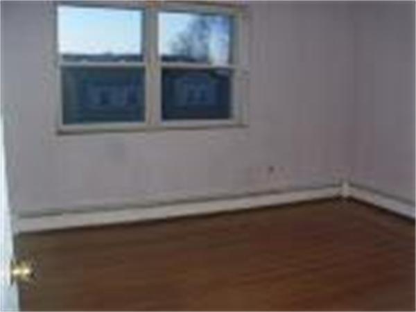 59 Prospect Street, Unit D3 Marblehead, MA 01945 - Photo 5 of 6 Gallery Image 5