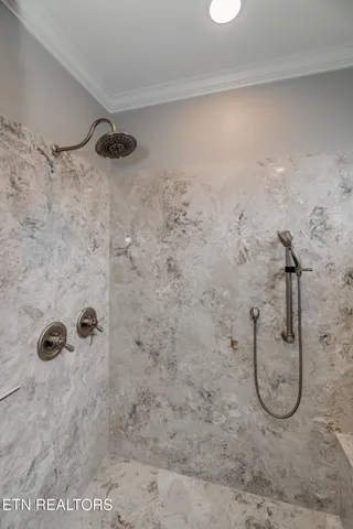 $799,900 | 109 Niwodihi Trail, Vonore, TN 37885