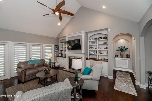 $799,900 | 109 Niwodihi Trail, Vonore, TN 37885