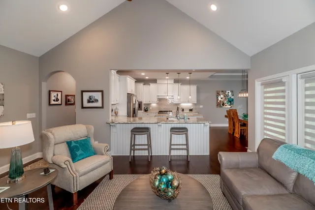 $799,900 | 109 Niwodihi Trail, Vonore, TN 37885