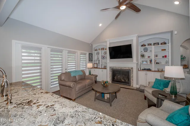 $799,900 | 109 Niwodihi Trail, Vonore, TN 37885