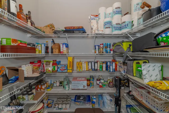 $799,900 | 109 Niwodihi Trail, Vonore, TN 37885