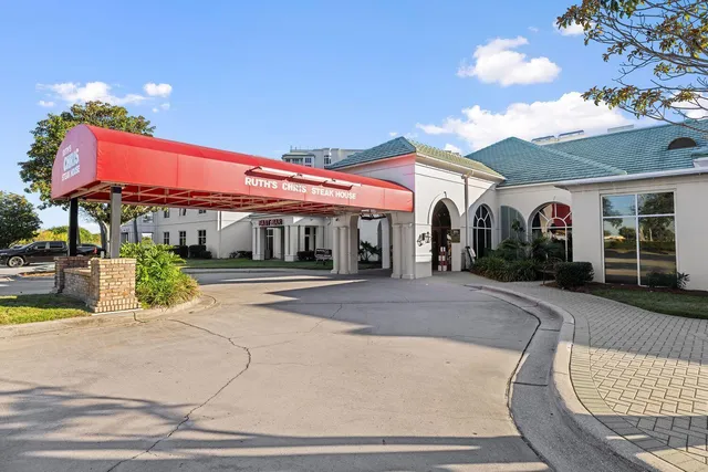 $975,000 | 15300 Emerald Coast Parkway, Unit 1205, Destin, FL 32541