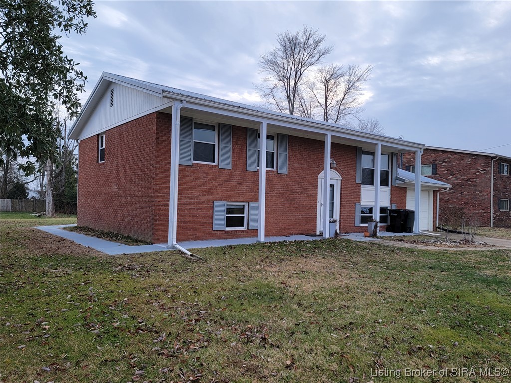 425 Mouser Street Madison, IN 47250 - Photo 2 of 18