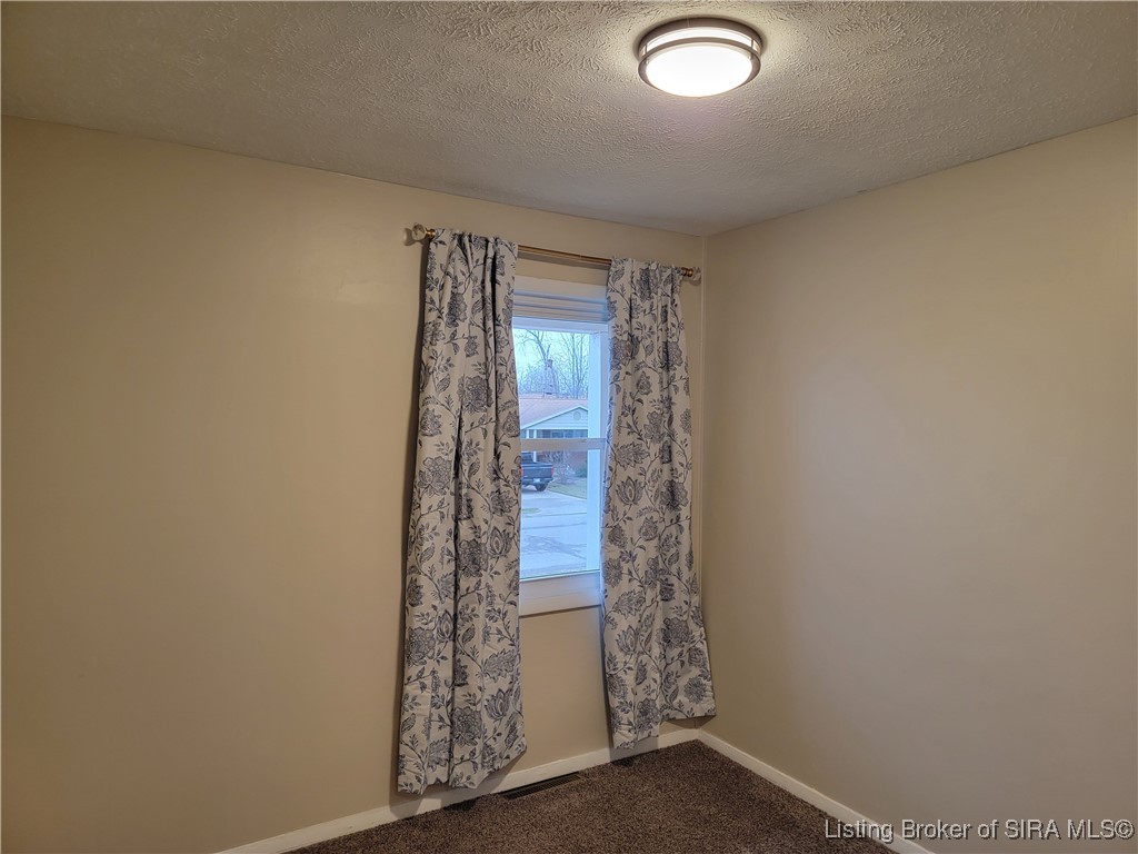 425 Mouser Street Madison, IN 47250 - Photo 8 of 18