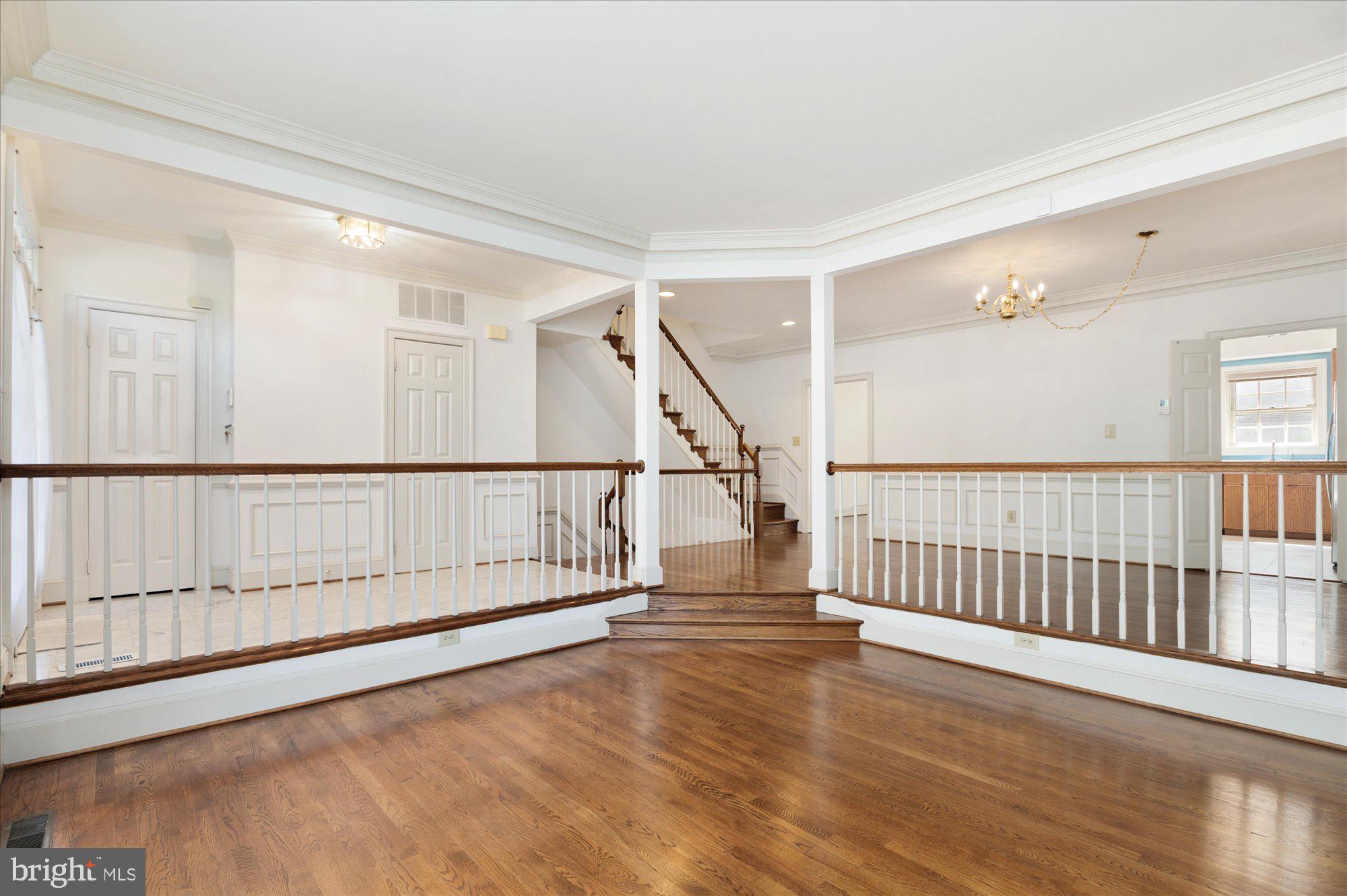 8319 Rising Ridge Way Bethesda, MD 20817 - Photo 8 of 44 Family Room