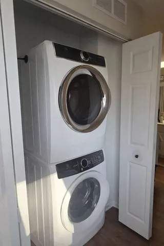 $2,000 | 25151 West Lincoln Drive, Lake Villa, IL 60046