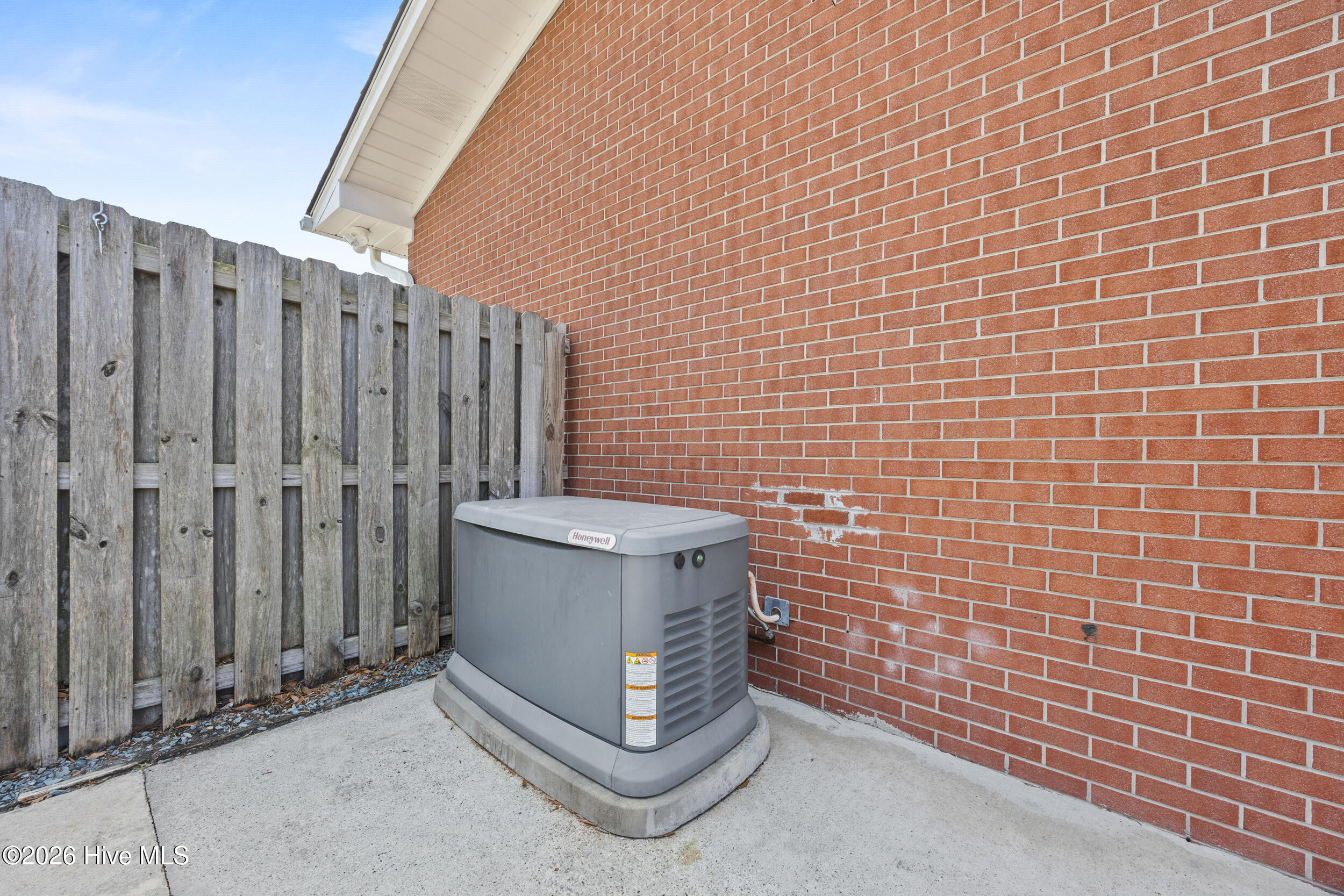 1702 Lincoln Road Wilmington, NC 28403 - Photo 41 of 45 Generator