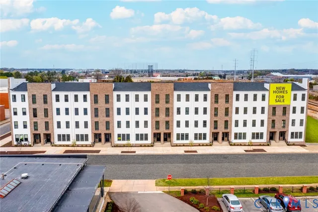 $477,330 | 3406 Carlton Street, Unit 28B, Richmond, VA 23230