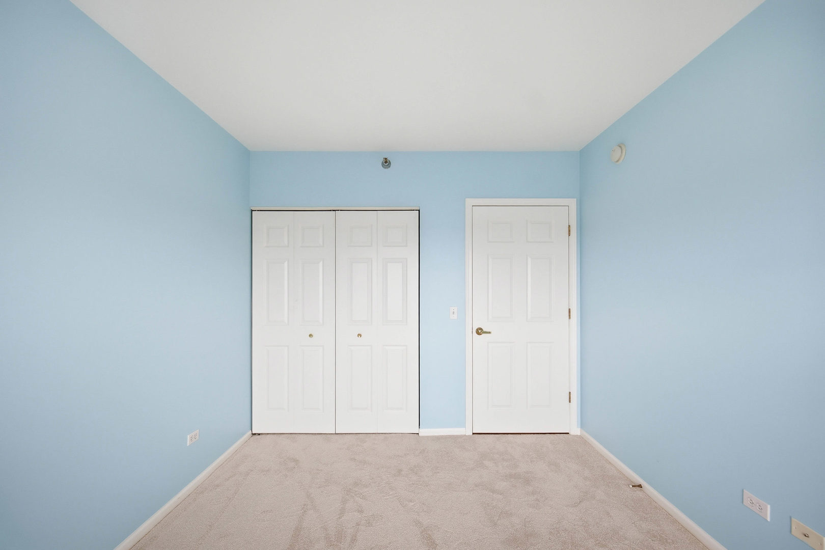 390 West Mahogany Court, Unit 606 Palatine, IL 60067 - Photo 19 of 27 a view of an empty room