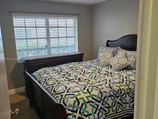 $2,500 | 1100 Salzedo Street, Unit 1A, Coral Gables, FL 33134