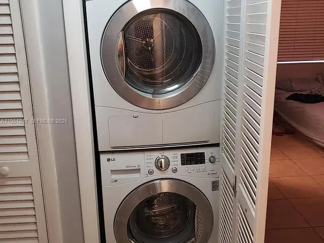 $2,500 | 1100 Salzedo Street, Unit 1A, Coral Gables, FL 33134