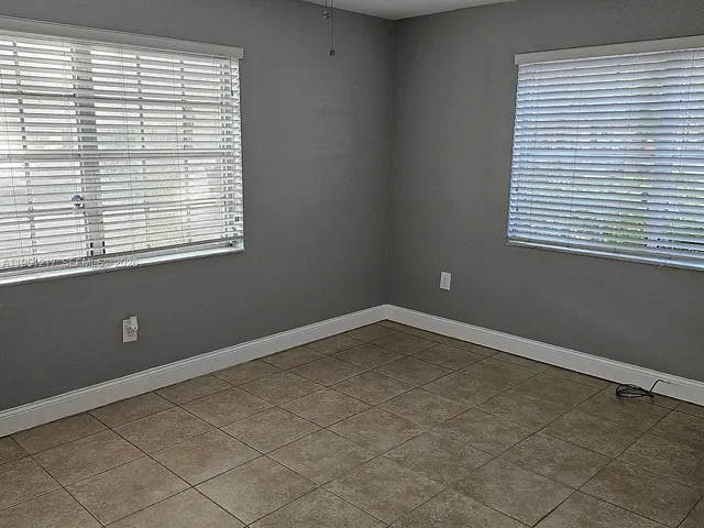 $2,500 | 1100 Salzedo Street, Unit 1A, Coral Gables, FL 33134