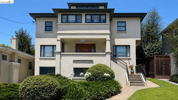 $1,495,000 | 646 Walavista Avenue, Oakland, CA 94610
