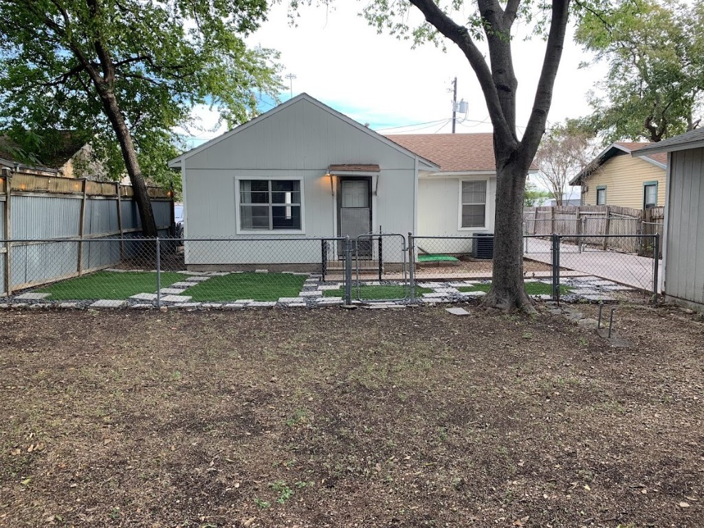 505 Clarke Street Austin, TX 78745 - Photo 17 of 17