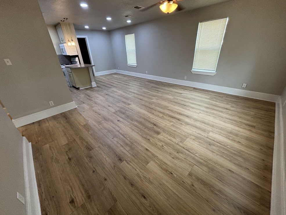 505 Clarke Street Austin, TX 78745 - Photo 5 of 17